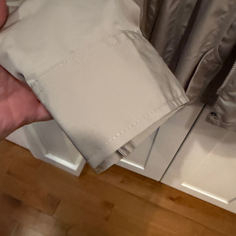 Orvis Tan Packable Rain/Wind Jacket - image 3